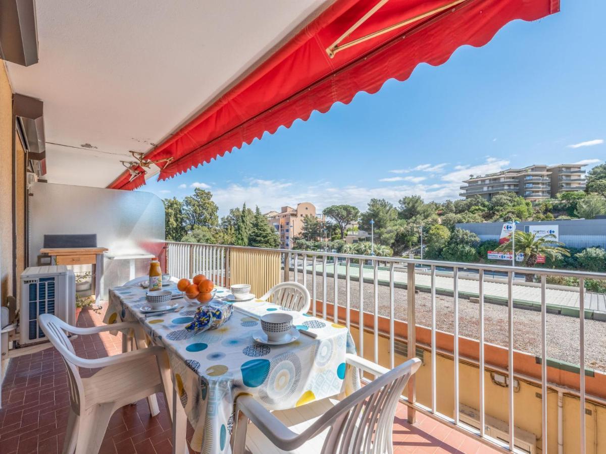 Apartment Le Suzy By Interhome Cavalaire-sur-Mer Exterior photo